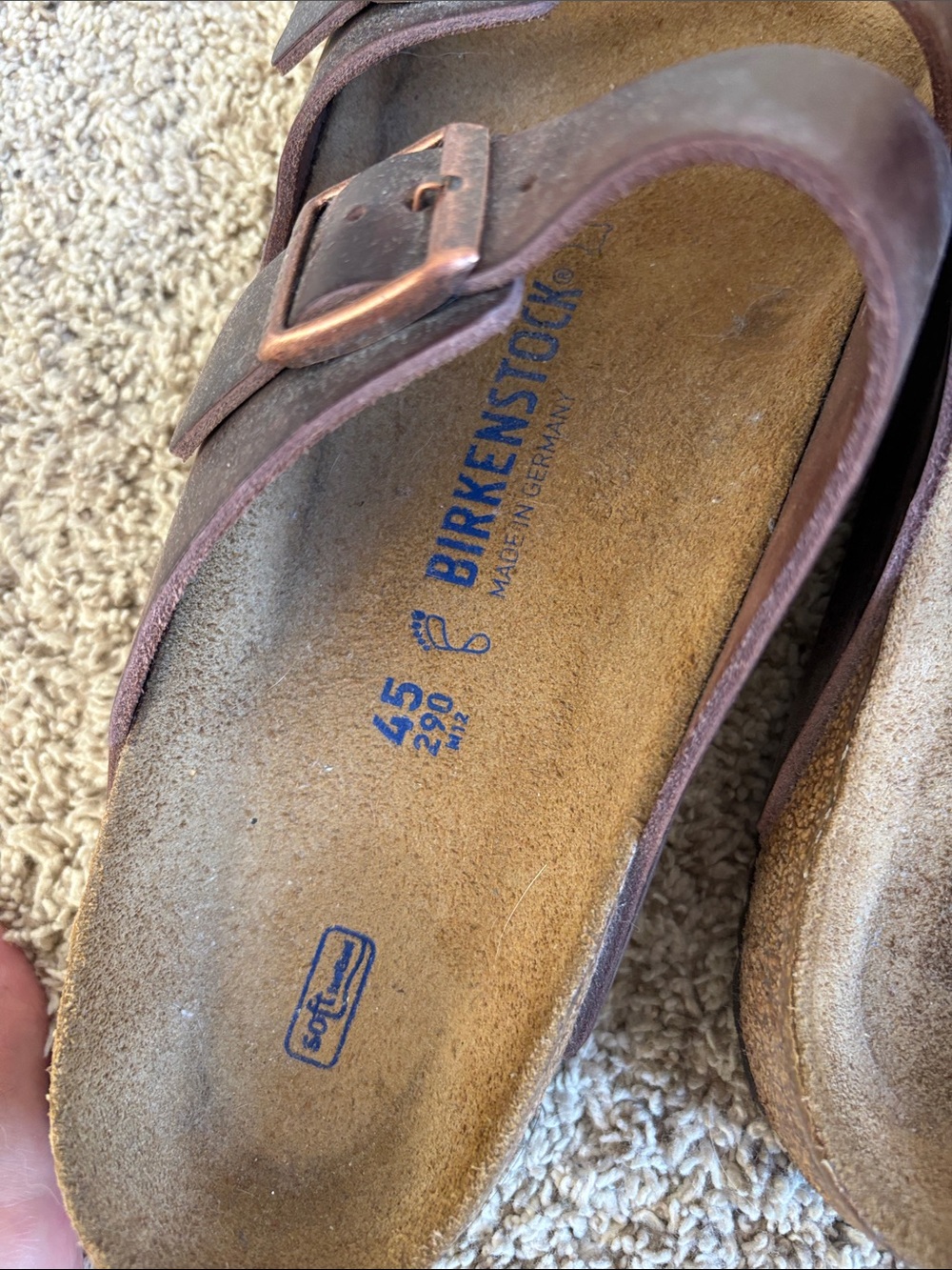 Men’s Birkenstock Arizona Double-Strap Sandals in Dark Brown - Picture 3 of 4